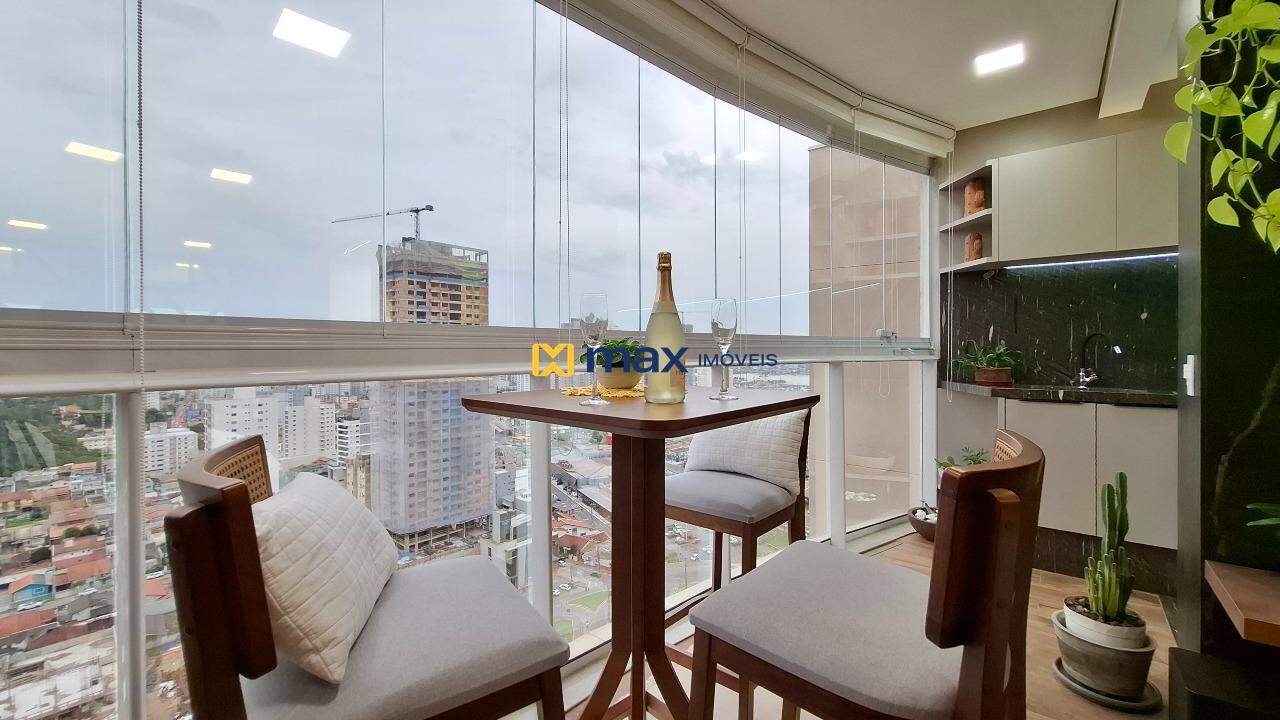 Apartamento à venda no Fazenda: Sacada com churrasqueira