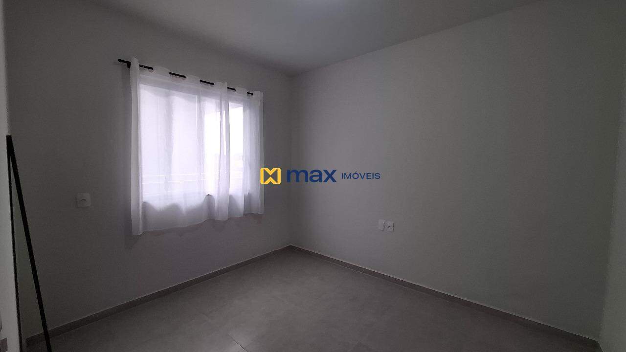 Apartamento para aluguel no São Vicente: Quarto