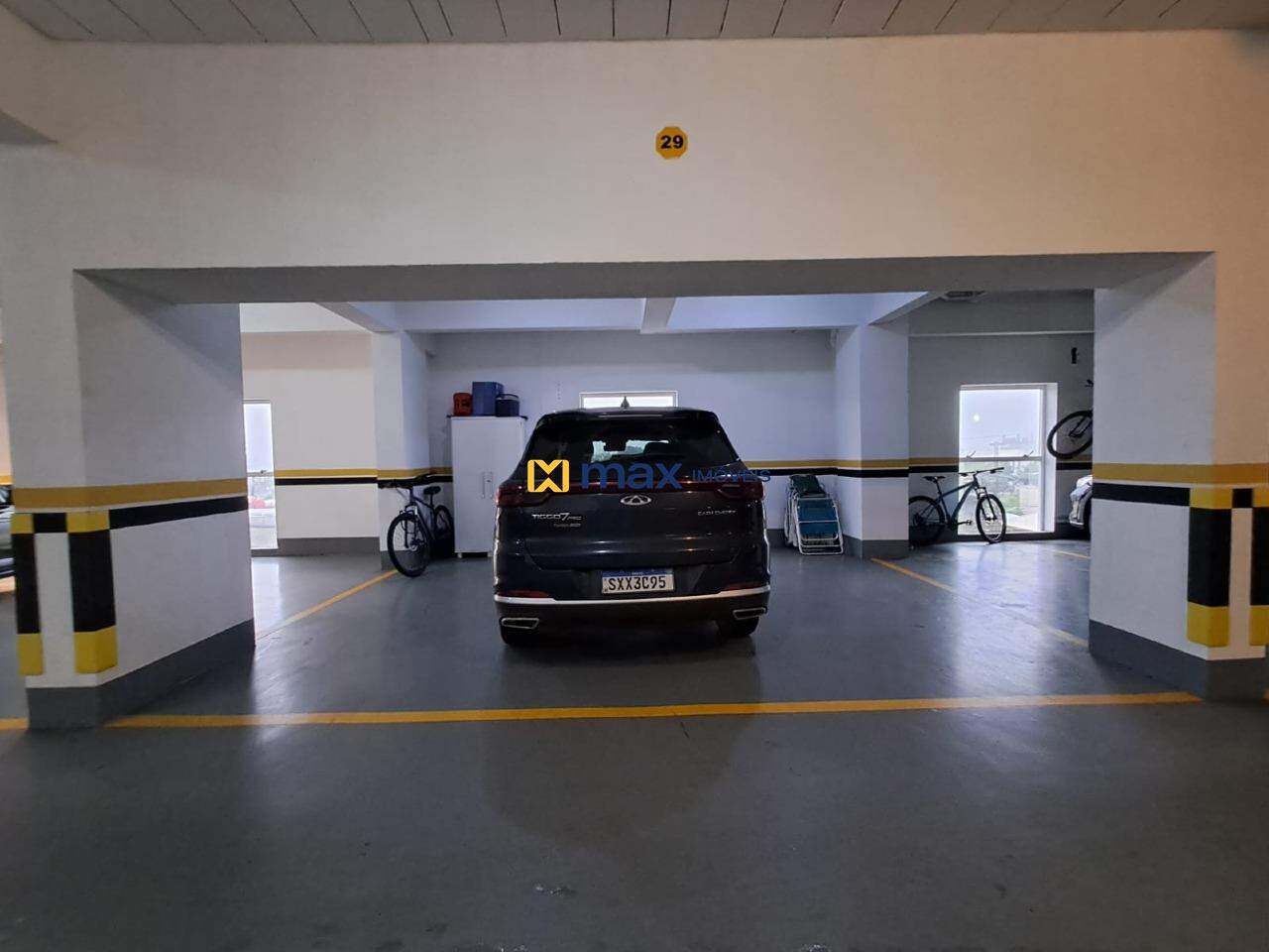 Apartamento à venda no Centro: Vaga de Garagem