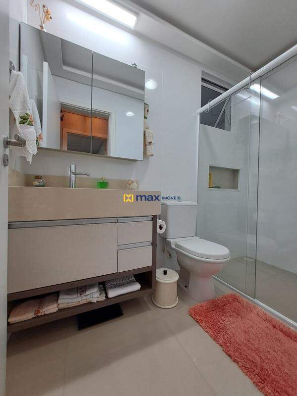 Apartamento à venda no Centro: Banheiro da suite