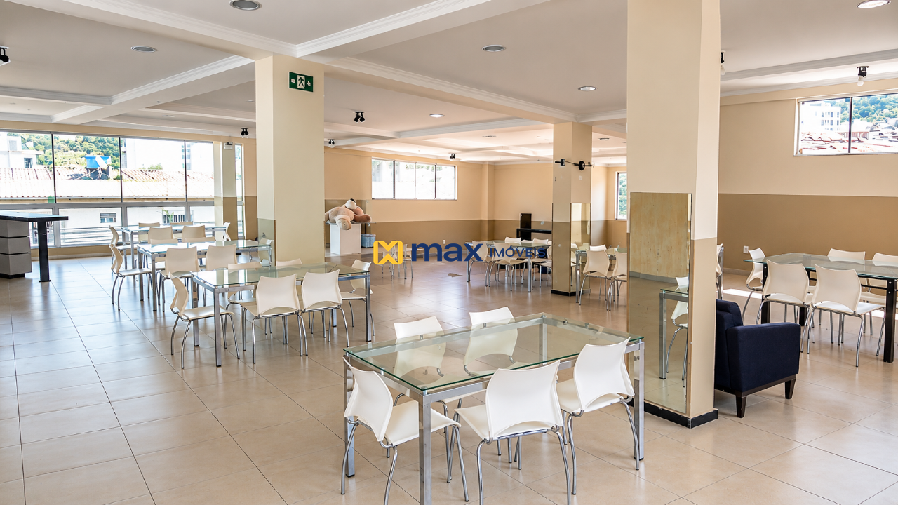 Apartamento à venda no Nações: Salão de Festa