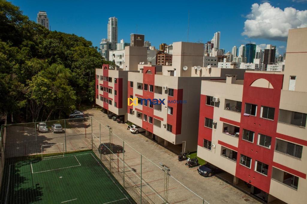 Apartamento à venda no Nações: