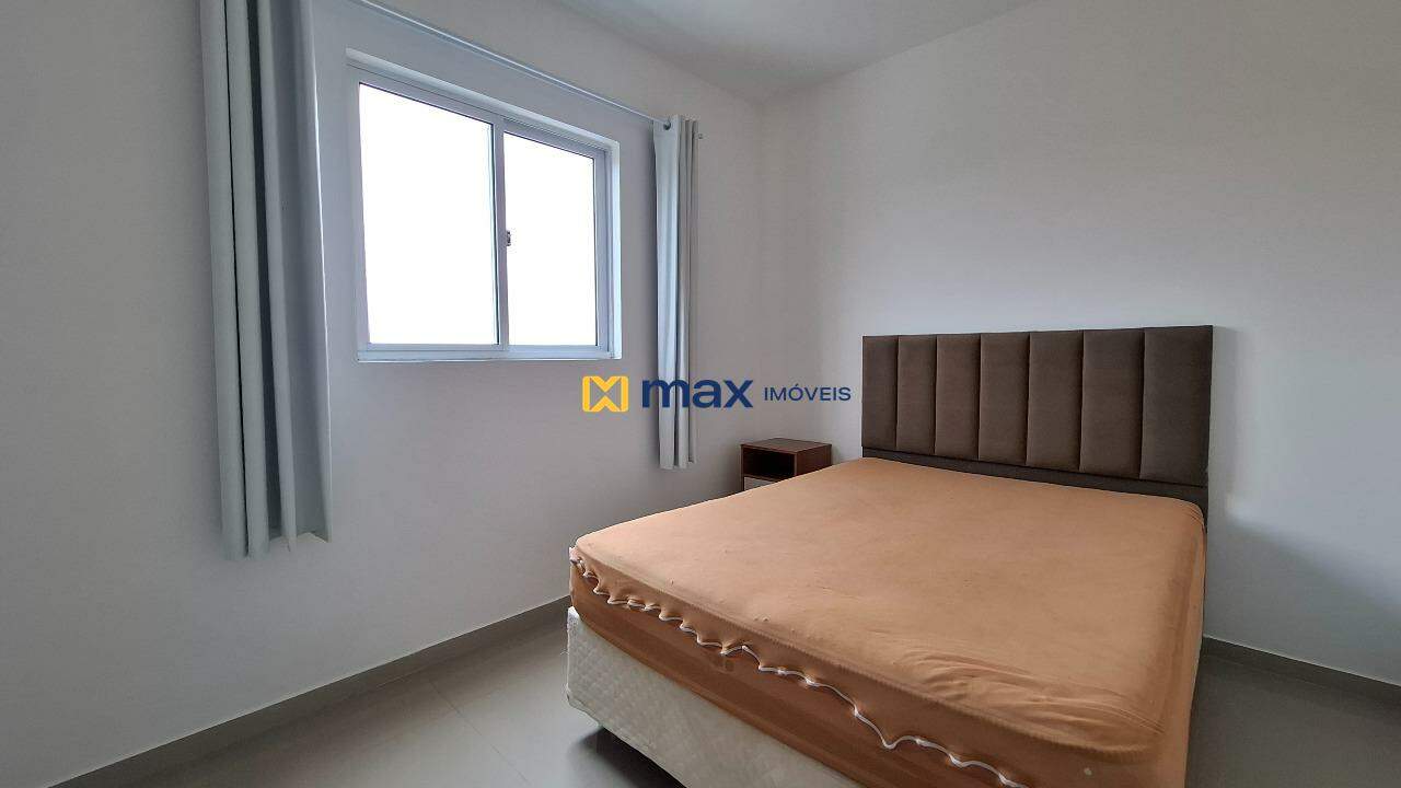Apartamento à venda no Cordeiros: Dormitório
