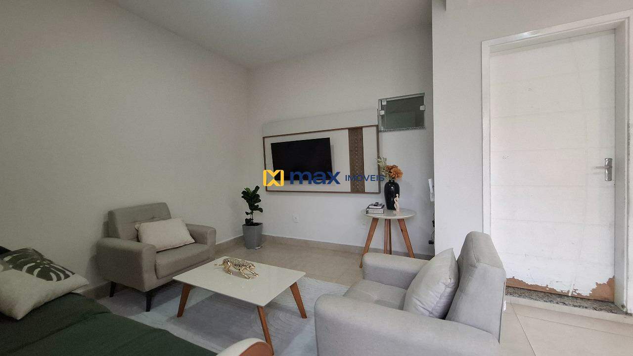 Casa à venda no Murta: Sala de estar