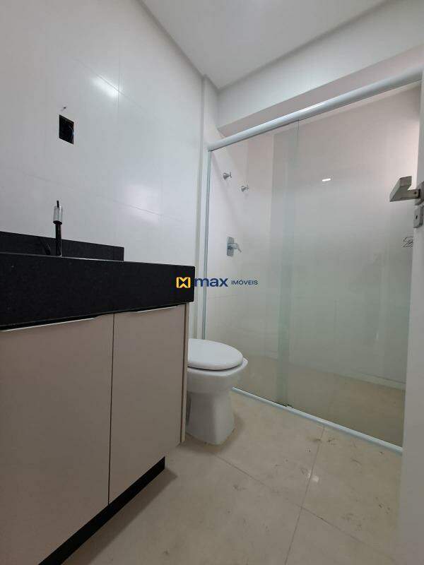 Apartamento para aluguel no Gravatá: Banheiro suite