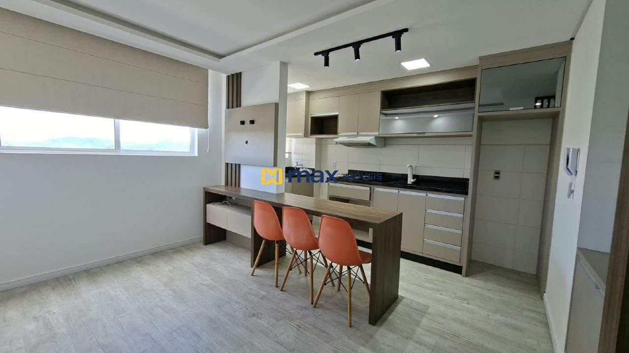 Apartamento para aluguel no Ressacada: Sala de estar/jantar e cozinha