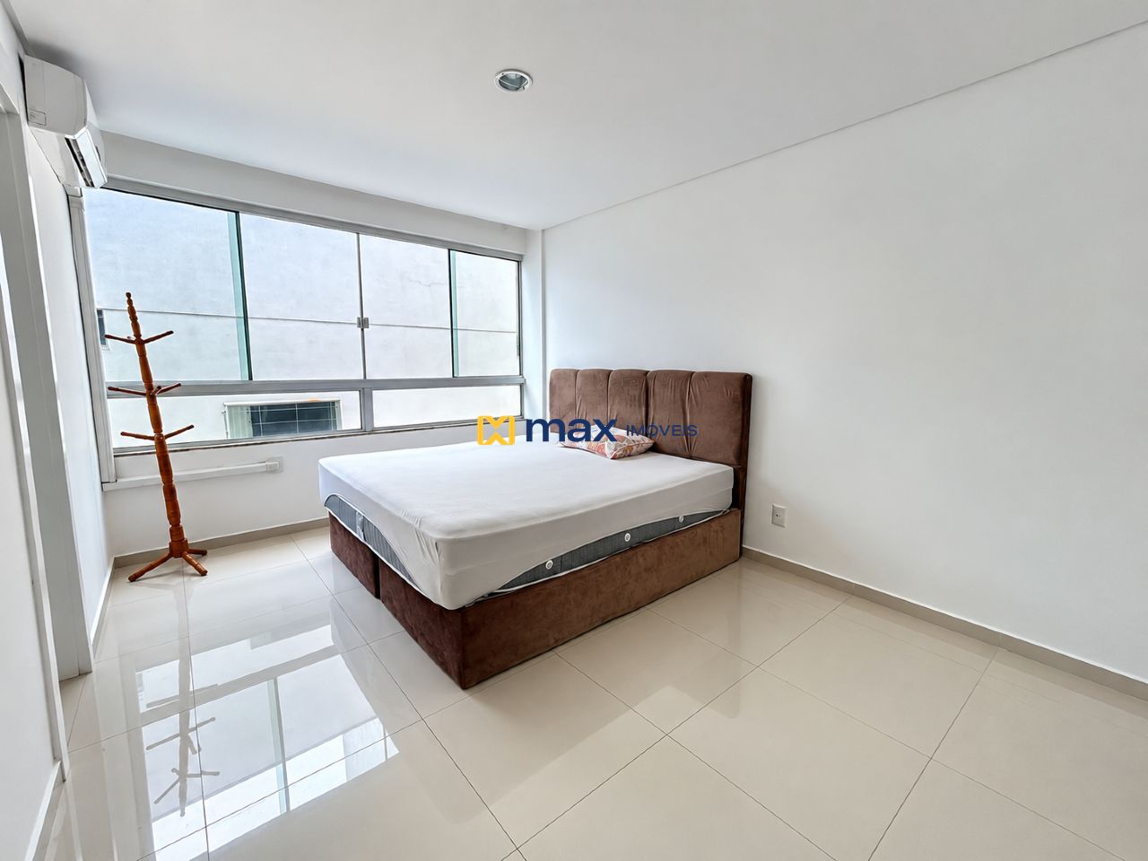Apartamento para aluguel no Ariribá: Suíte Master