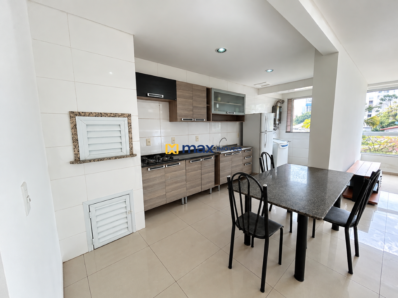 Apartamento para aluguel no Ariribá: Cozinha