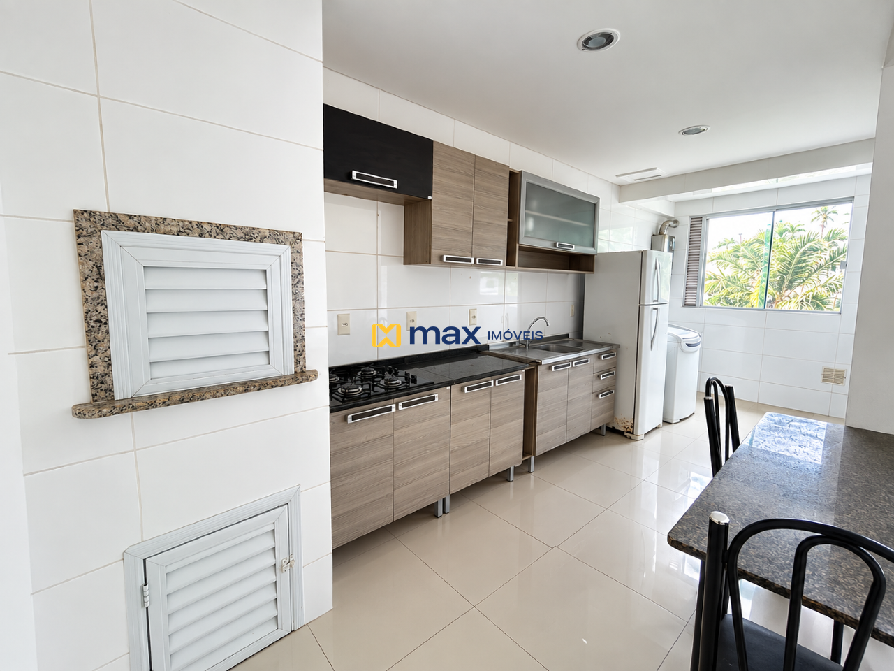 Apartamento para aluguel no Ariribá: Cozinha / Lavanderia