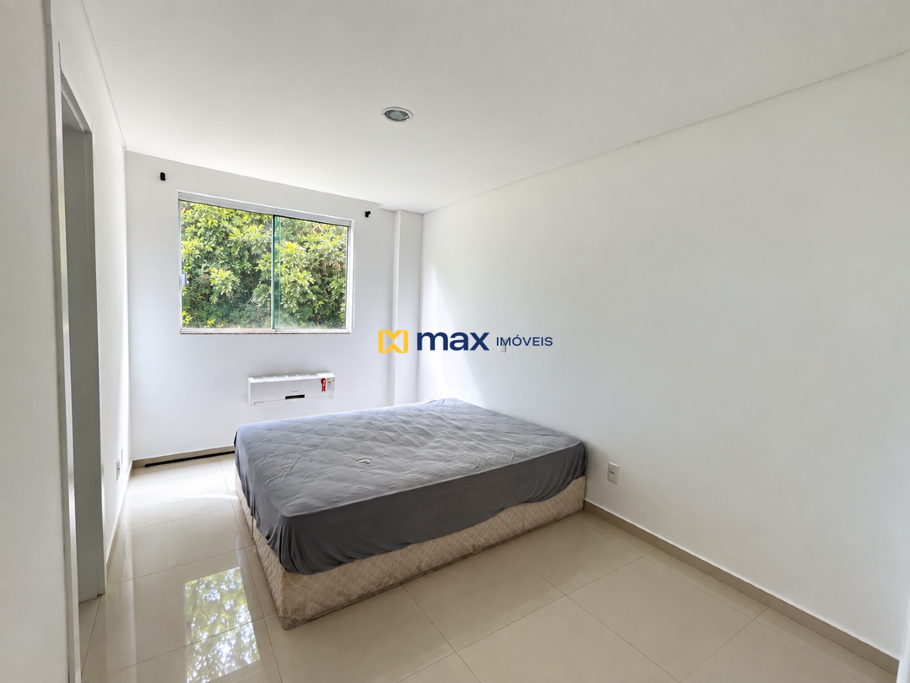 Apartamento para aluguel no Ariribá: Suíte