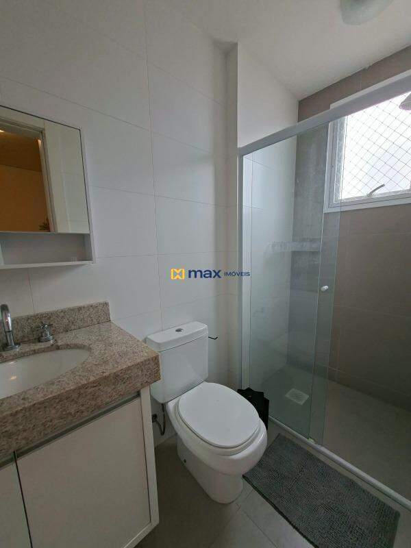 Apartamento para aluguel no Fazenda: Banheiro da Suíte