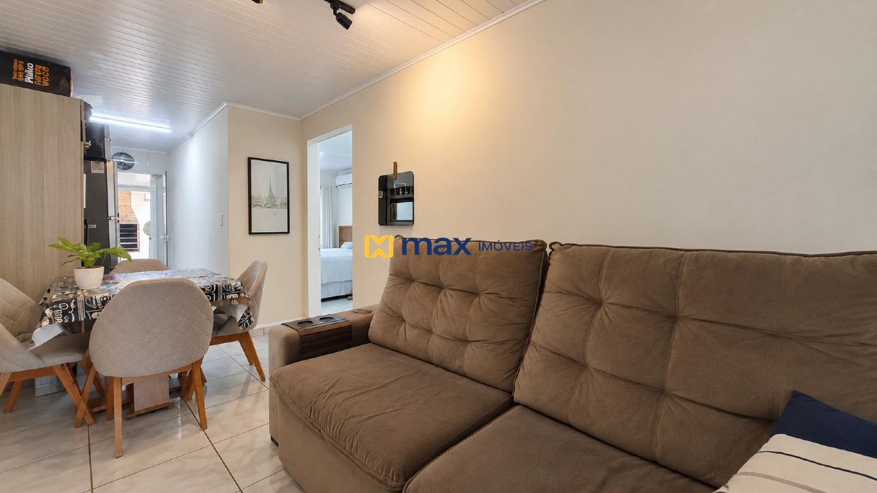 Casa à venda no Santa Regina: Living integrado