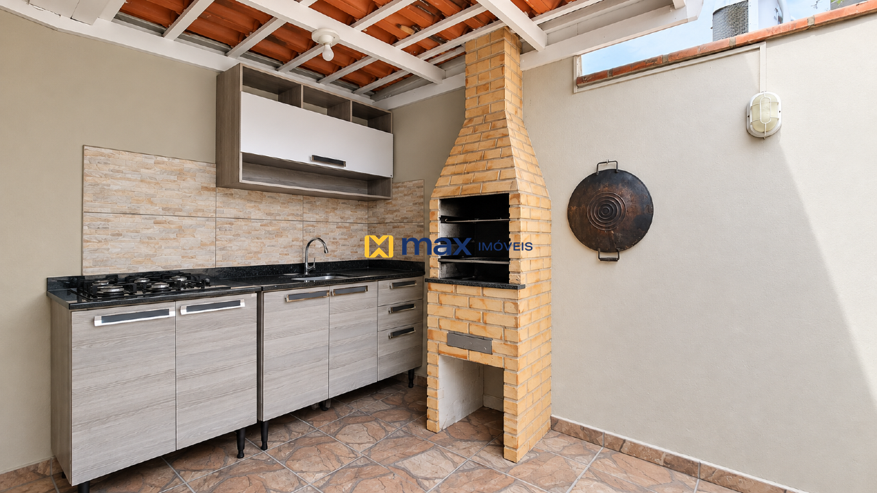 Casa à venda no Santa Regina: Churrasqueira