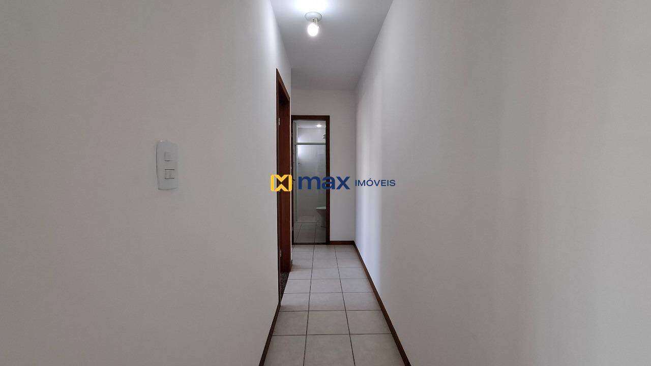 Apartamento para aluguel no Centro: Corredor
