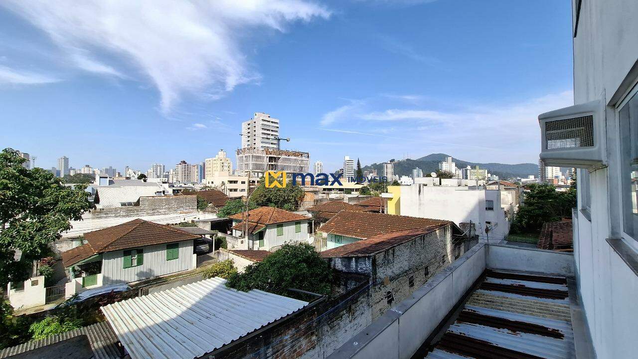 Apartamento para aluguel no Centro: Vista Sacada