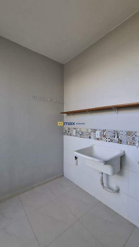 Casa à venda no Centro: Área de serviço
