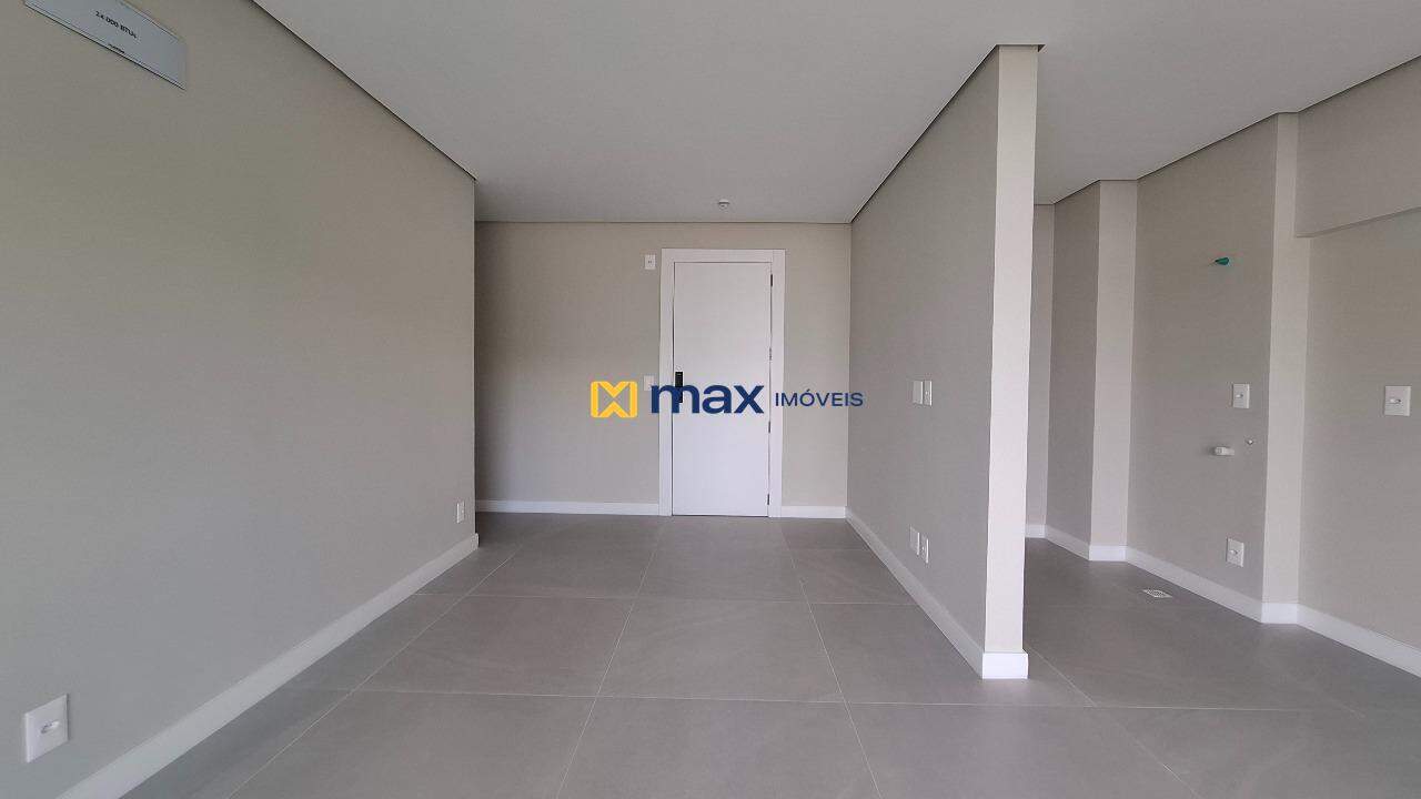 Apartamento à venda no Praia Brava: Living integrado