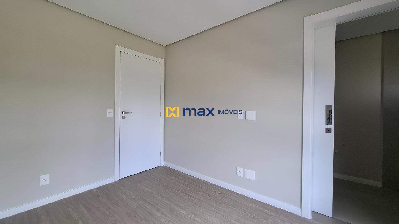 Apartamento à venda no Praia Brava: Suíte 2