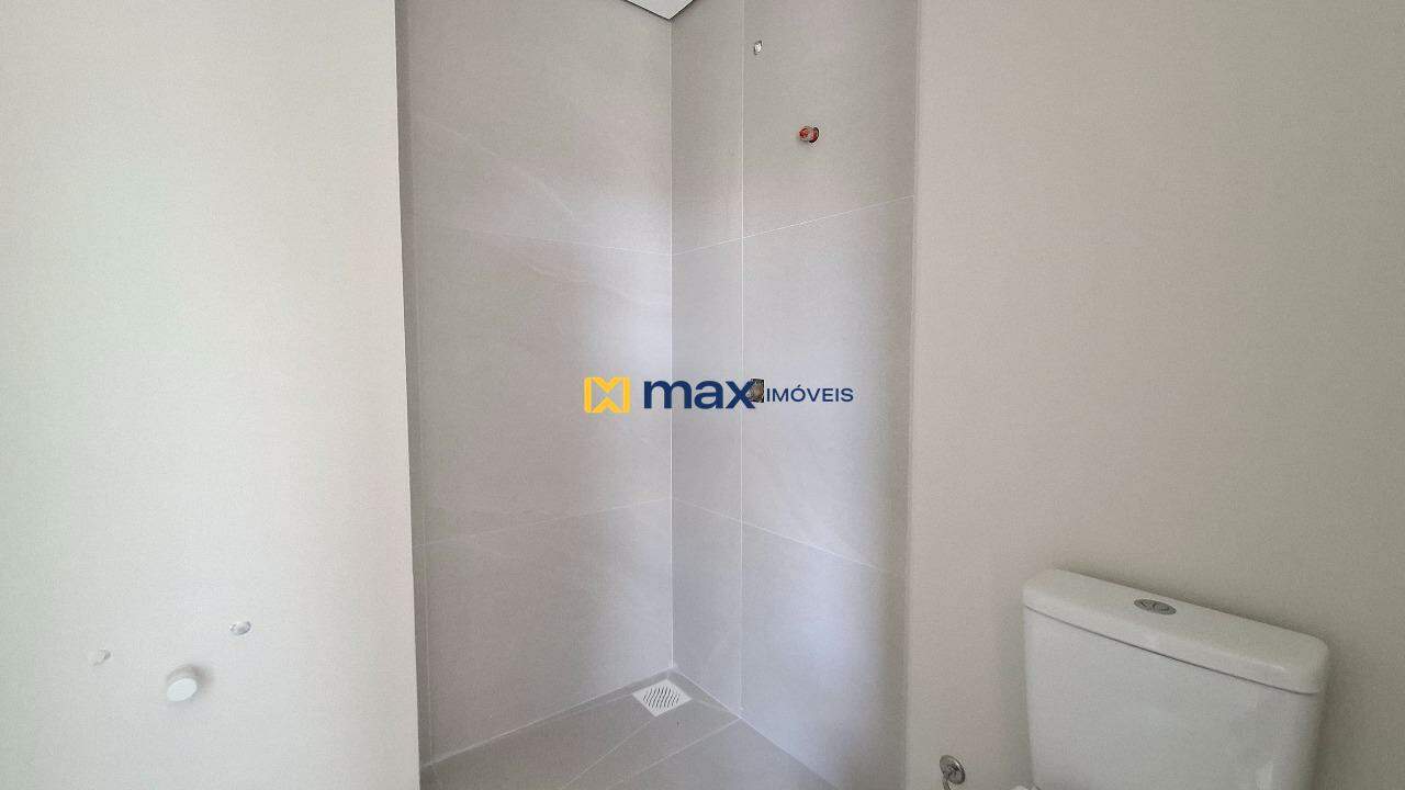 Apartamento à venda no Praia Brava: Banheiro suíte