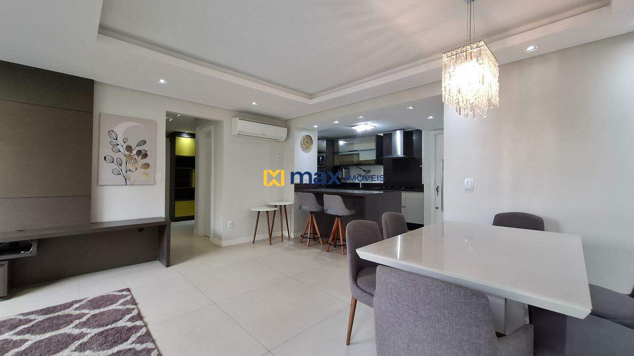 Apartamento à venda no Centro: Living