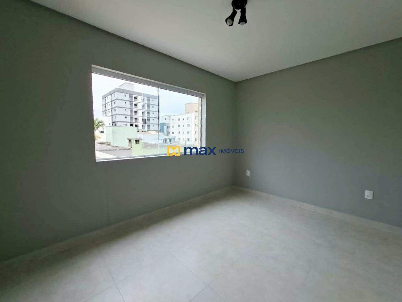 Apartamento para aluguel no Santa Regina: suíte