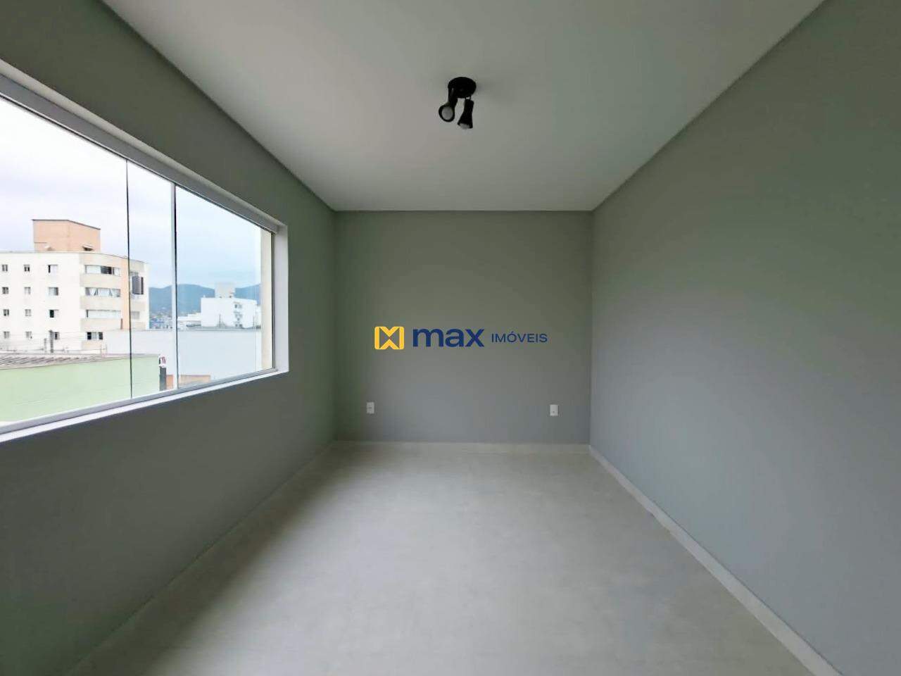 Apartamento para aluguel no Santa Regina: suíte
