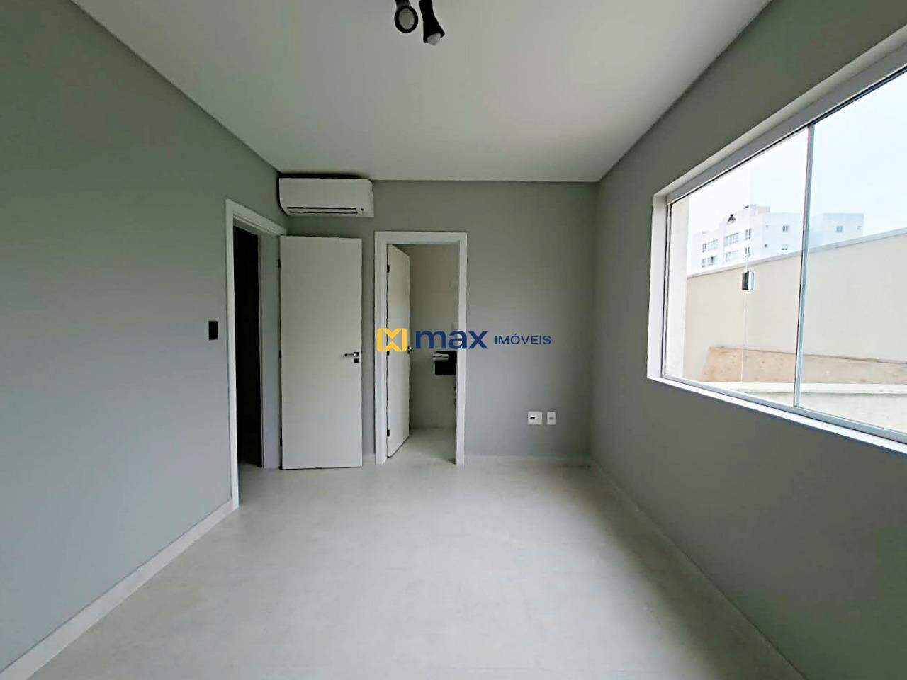 Apartamento para aluguel no Santa Regina: suíte