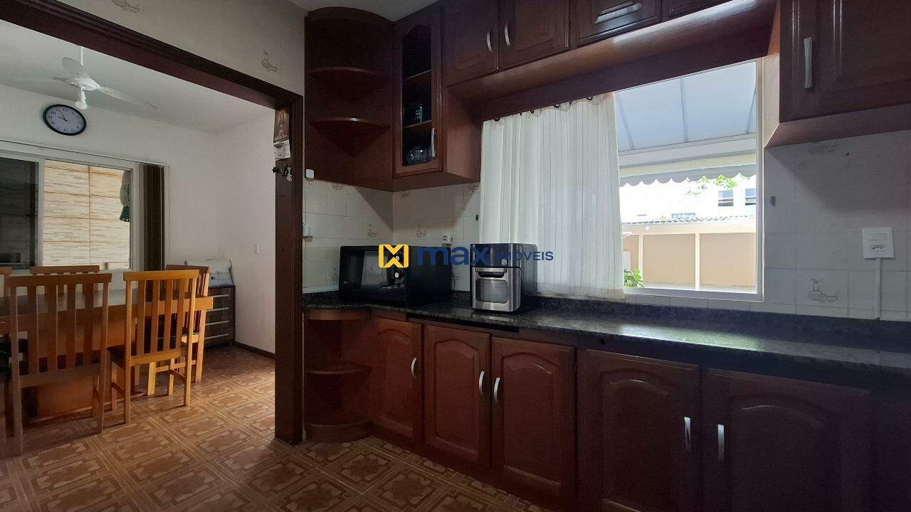 Casa à venda no Cordeiros: Cozinha