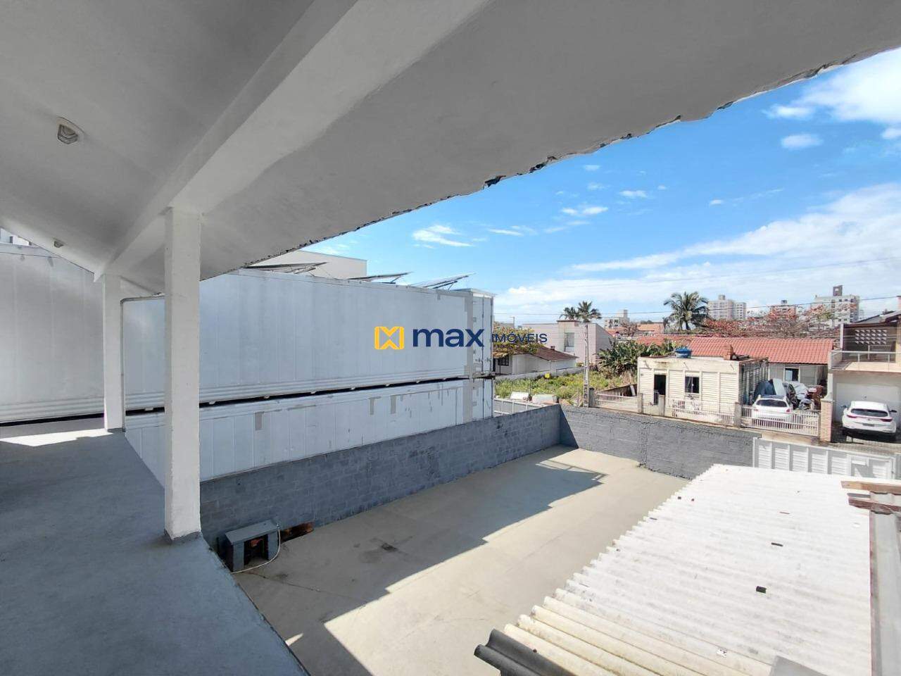 Casa para aluguel no Meia Praia: Varanda/vista