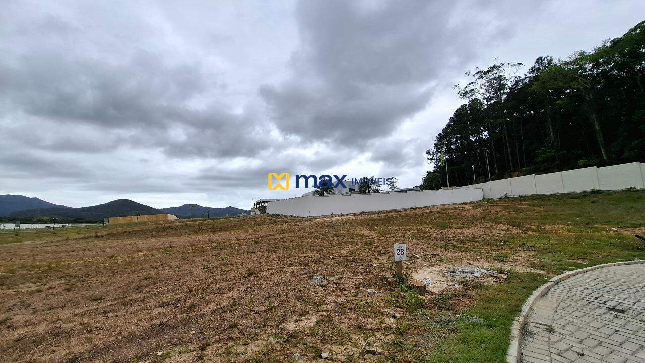 Terreno em condomínio à venda no Rio do Meio: Terreno