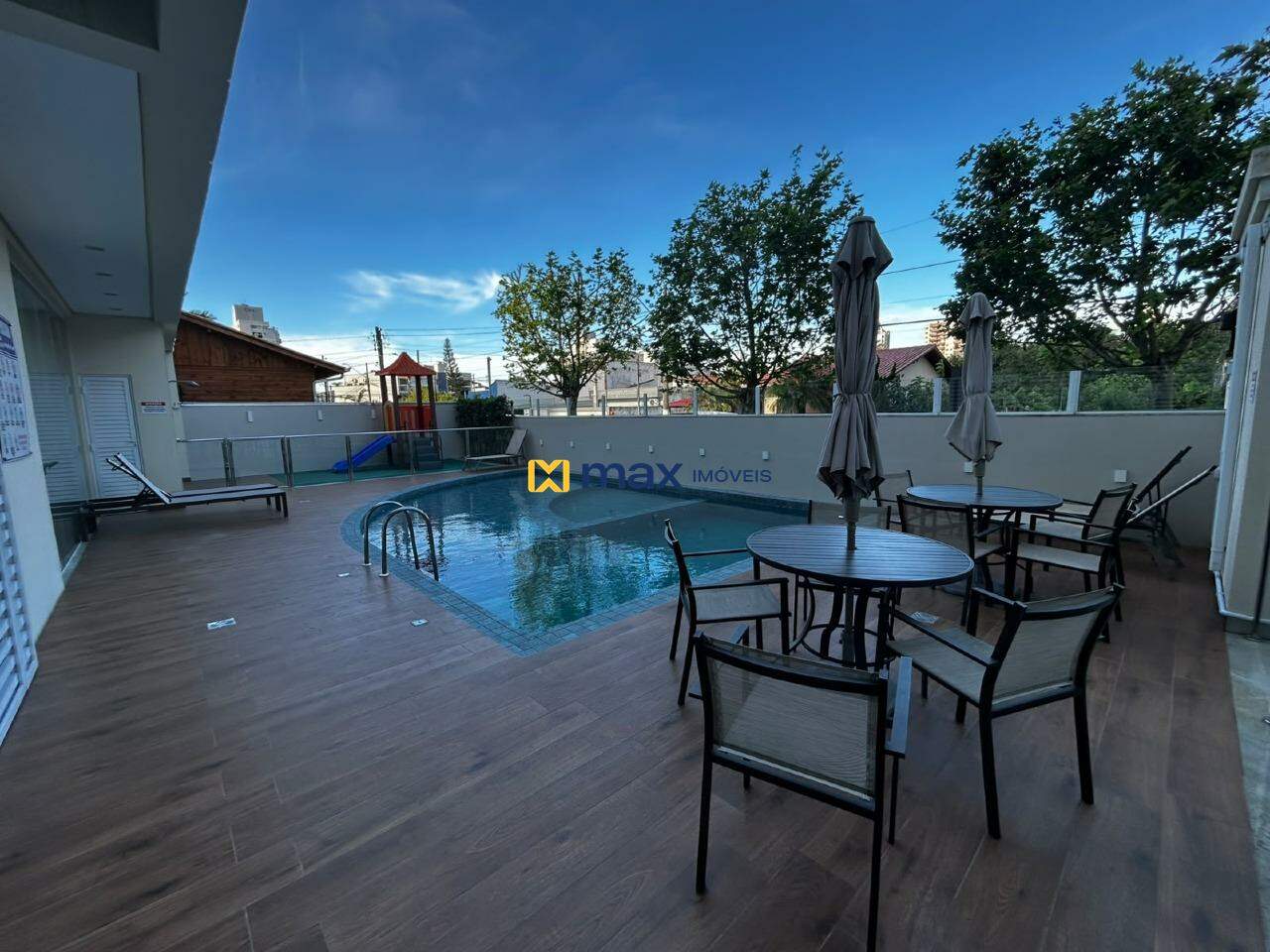 Apartamento para aluguel no Vila Operária: PISCINA
