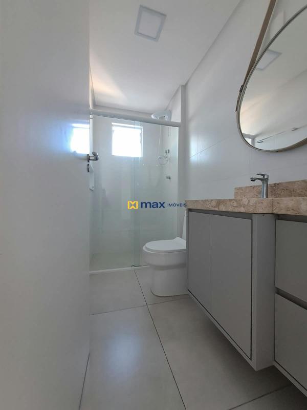 Apartamento para aluguel no Centro: Banheiro social