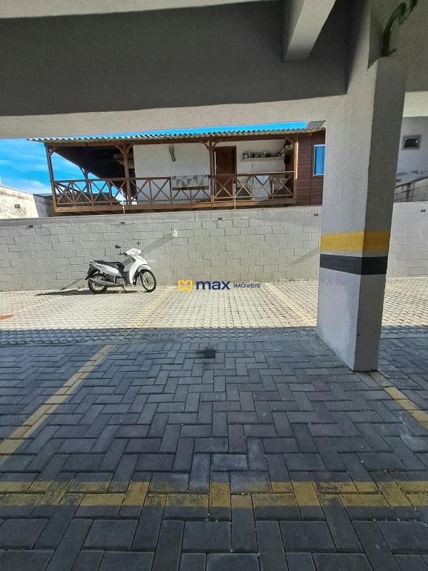 Apartamento para aluguel no Centro: Garagem descoberta