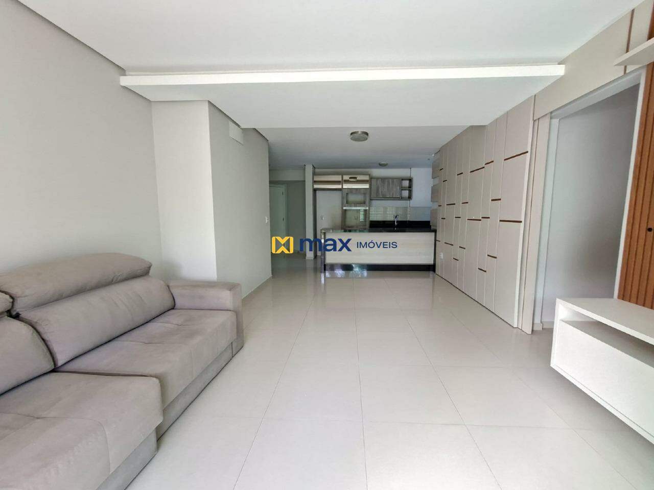 Apartamento para aluguel no Cabeçudas: Sala de estar/jantar e cozinha