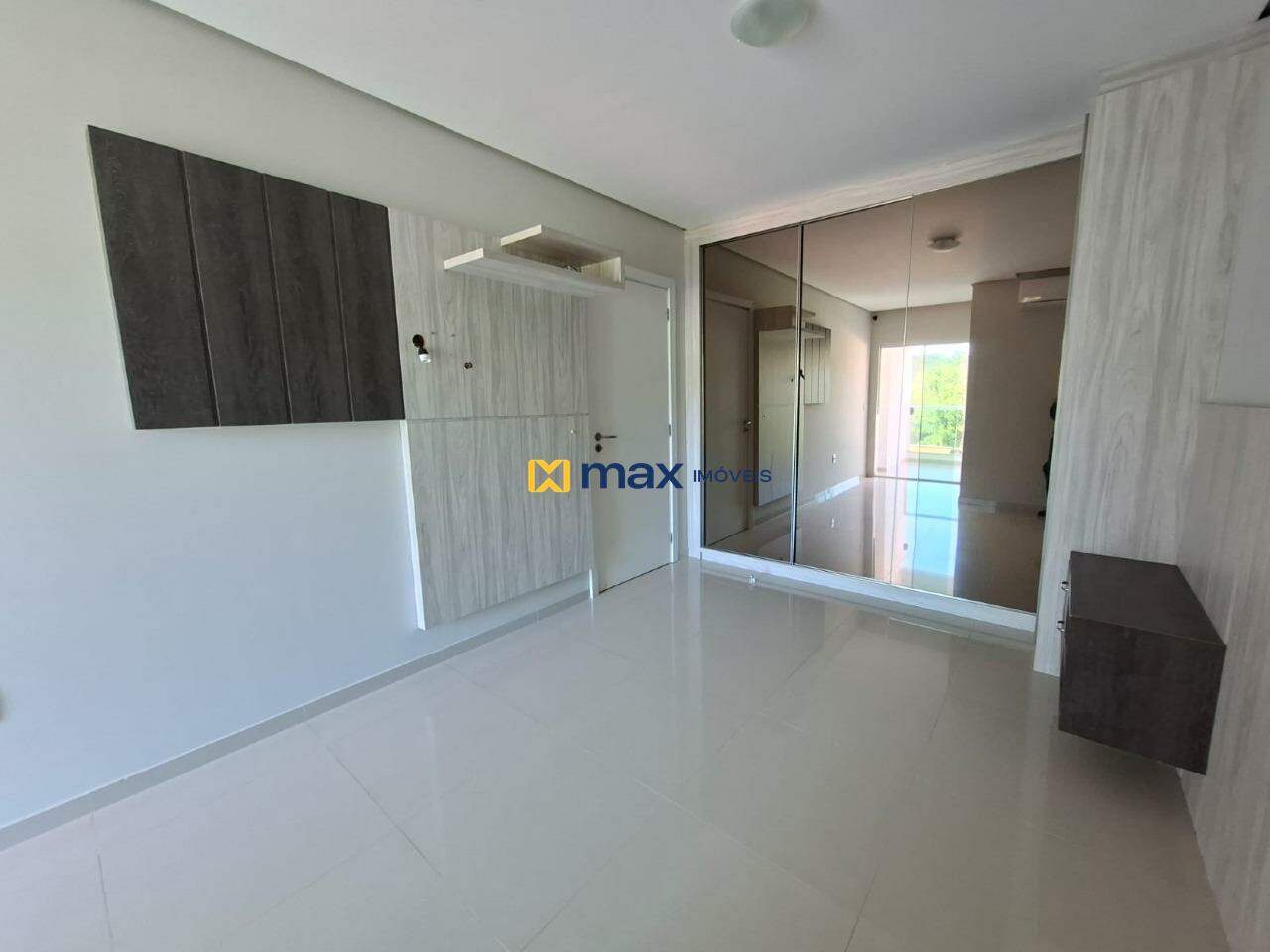 Apartamento para aluguel no Cabeçudas: Suíte 1