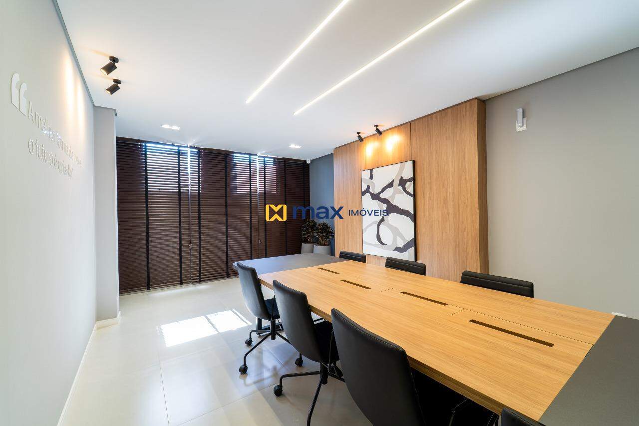 Apartamento à venda no Armação Itapocoroy: Sala de reunião