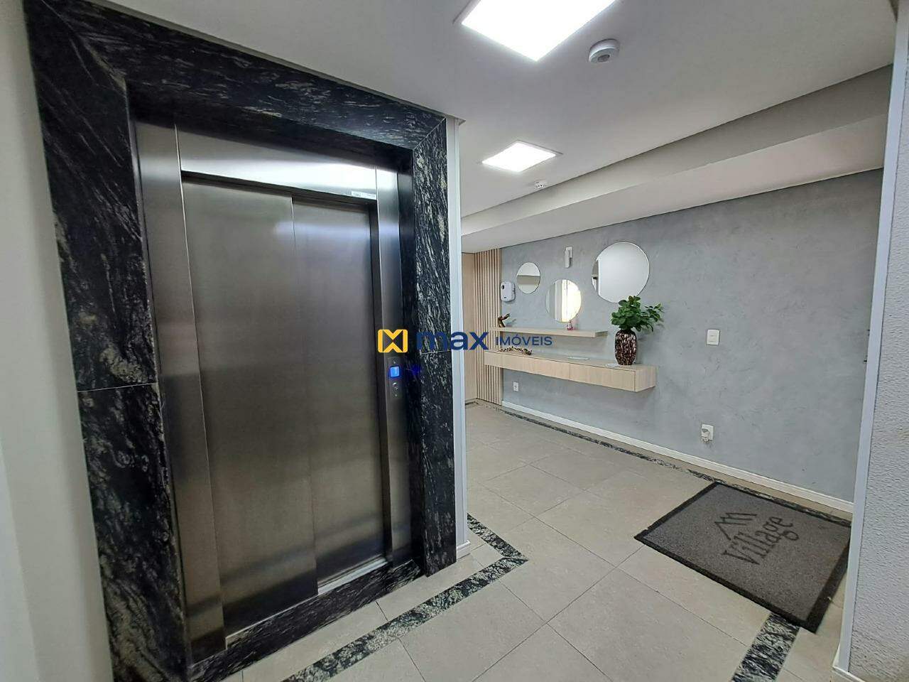 Apartamento à venda no Centro: Hall de entrada