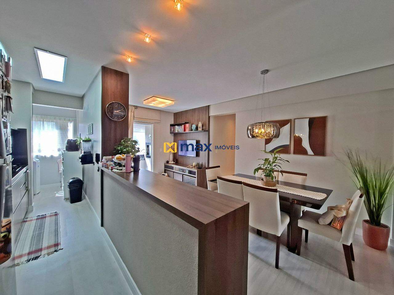 Apartamento à venda no Tabuleiro: sala de estar e jantar