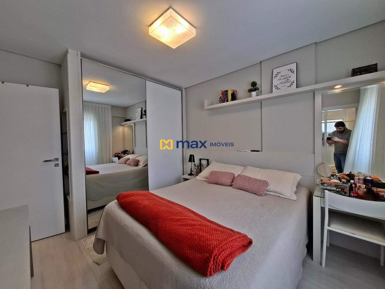 Apartamento à venda no Tabuleiro: suíte