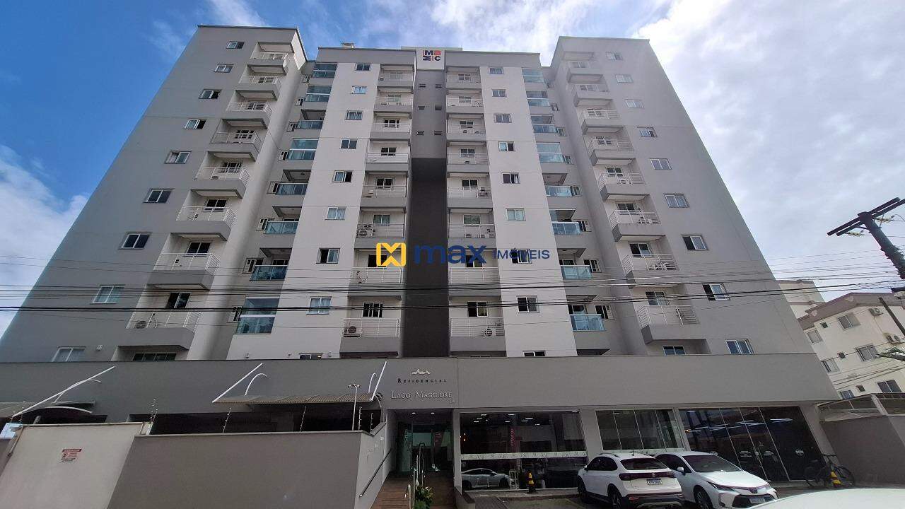 Apartamento à venda no Cordeiros: Fachada