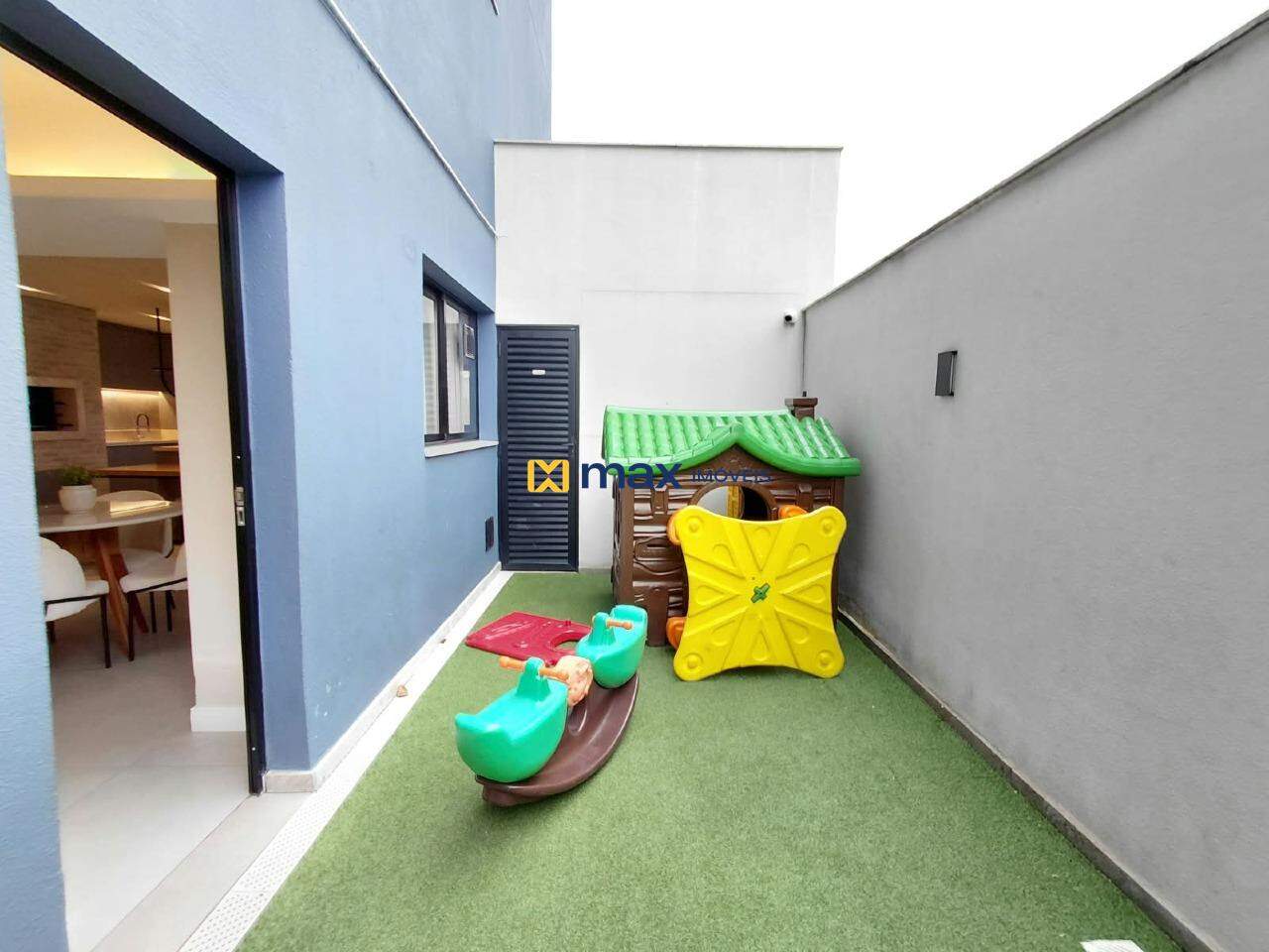 Apartamento para aluguel no Centro: Play Graund