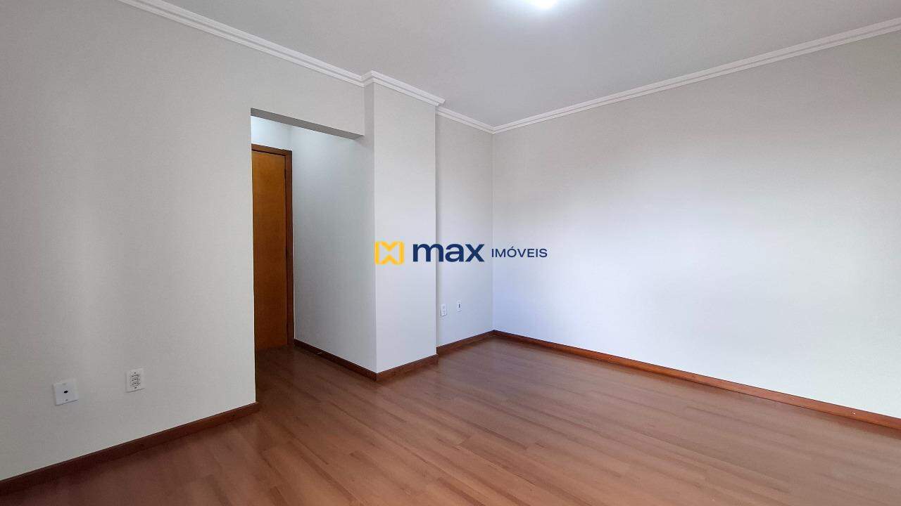 Apartamento à venda no Centro: Suíte