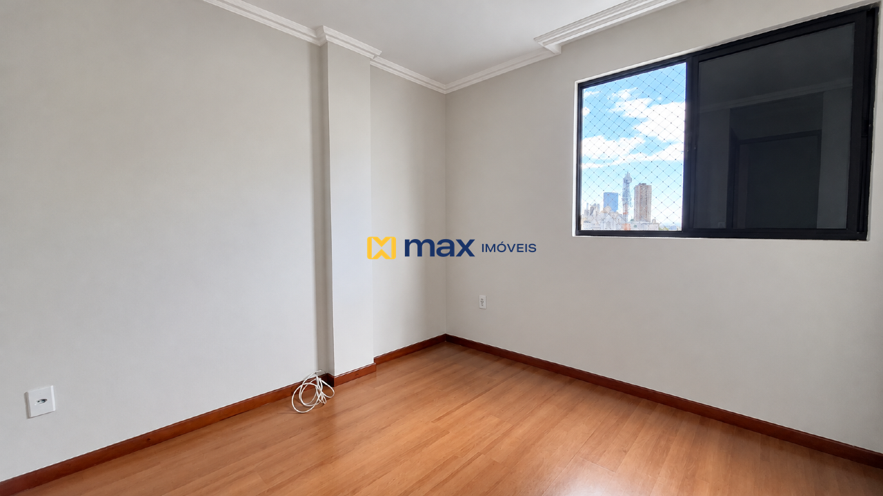 Apartamento à venda no Centro: Dormitório 2