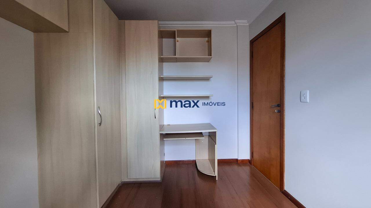 Apartamento à venda no Centro: Dormitório