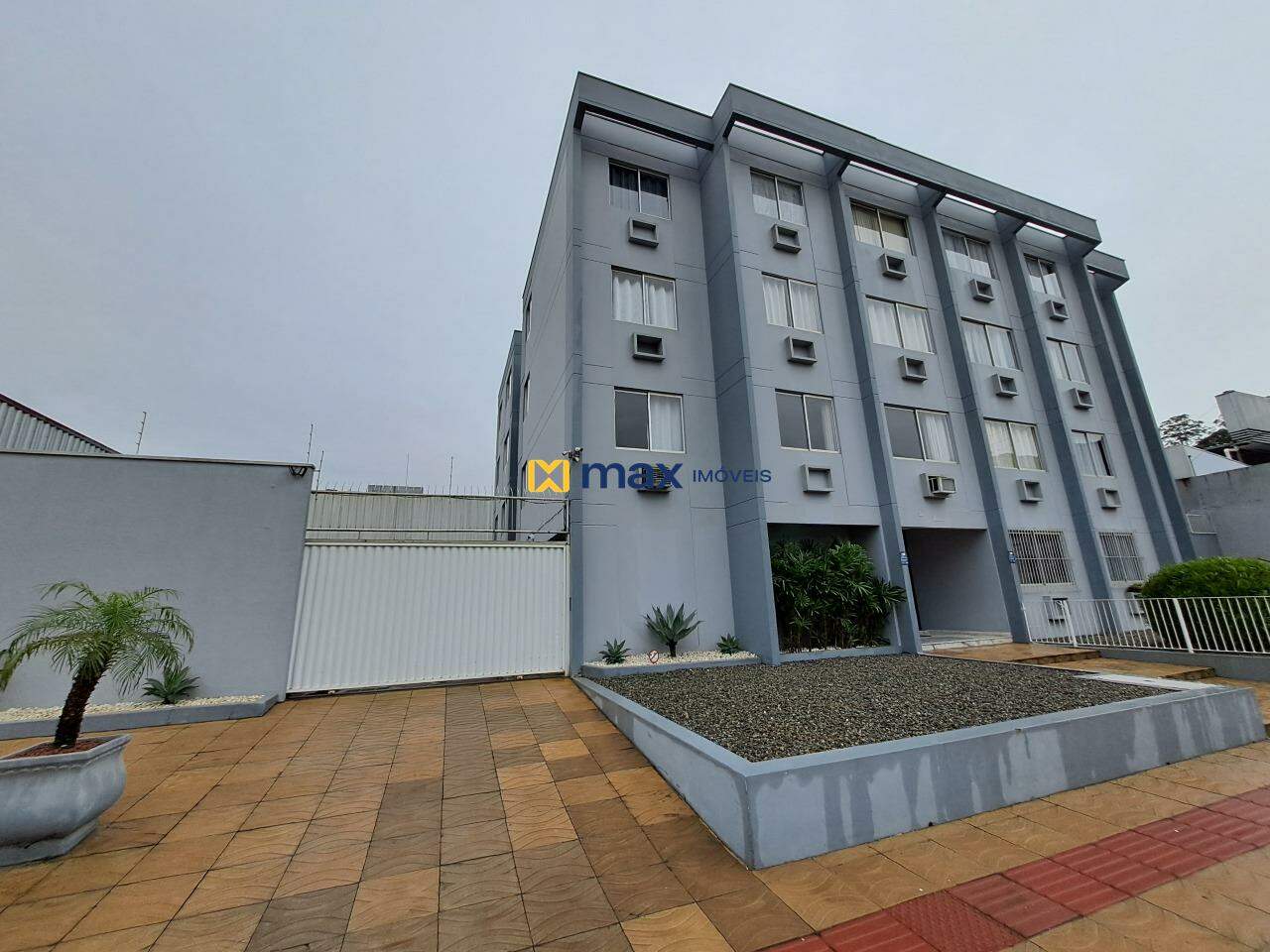 Apartamento para aluguel no Fazenda: Fachada
