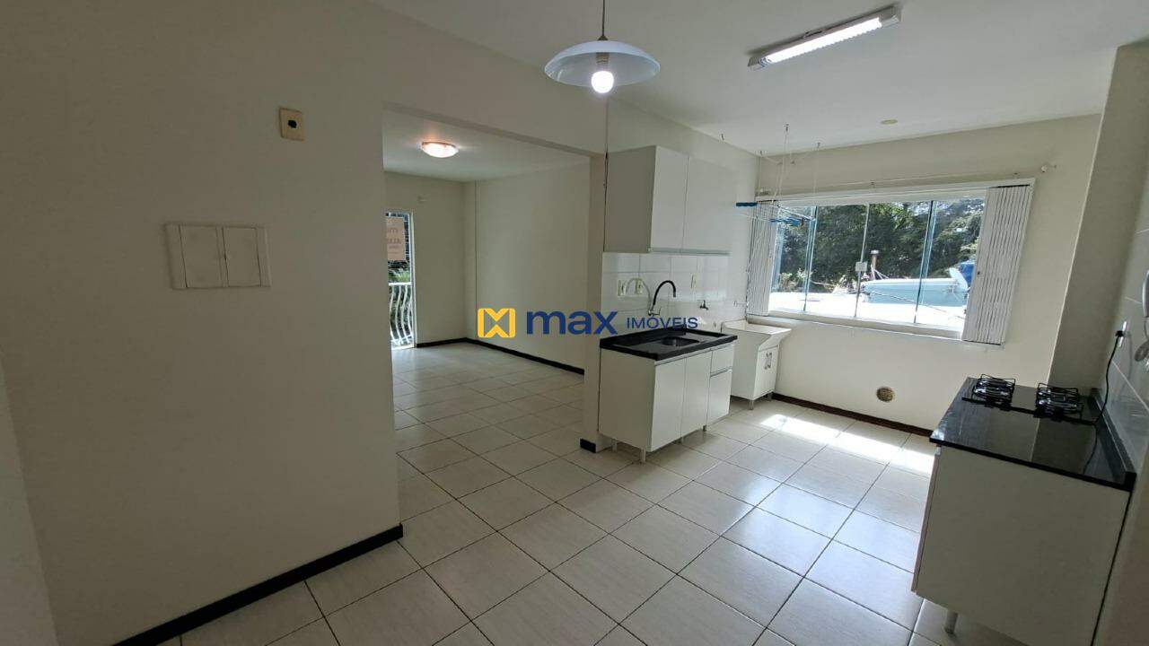Apartamento para aluguel no Centro: Cozinha/ Lavanderia