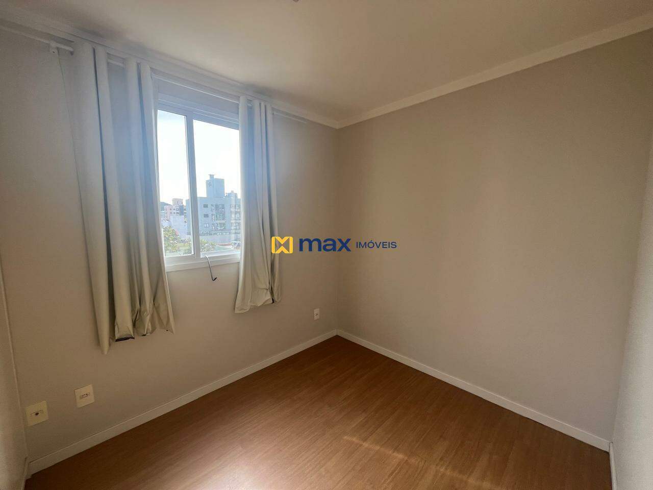 Apartamento para aluguel no Nações: 