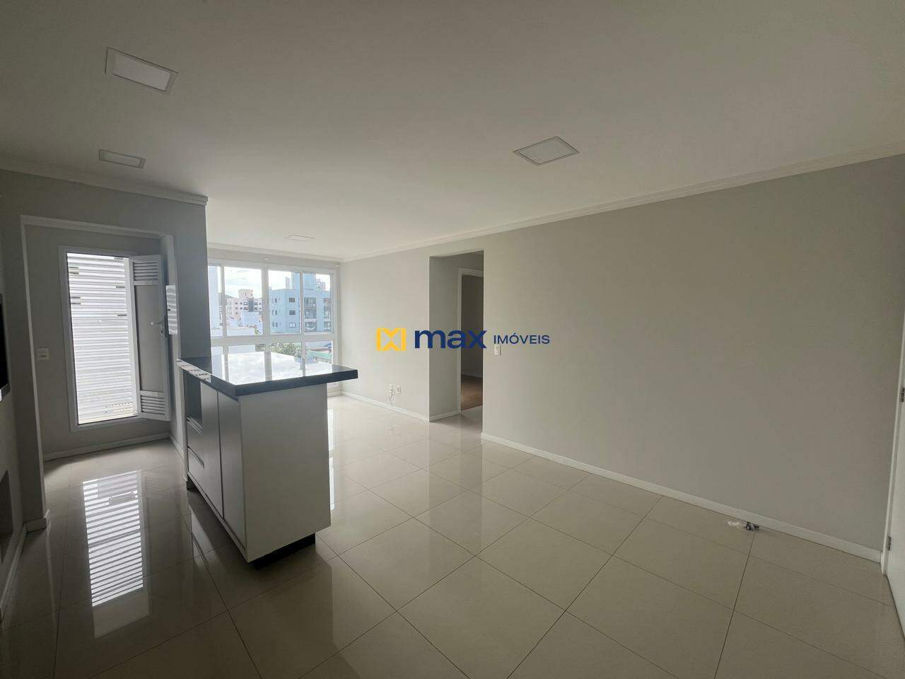 Apartamento para aluguel no Nações: 