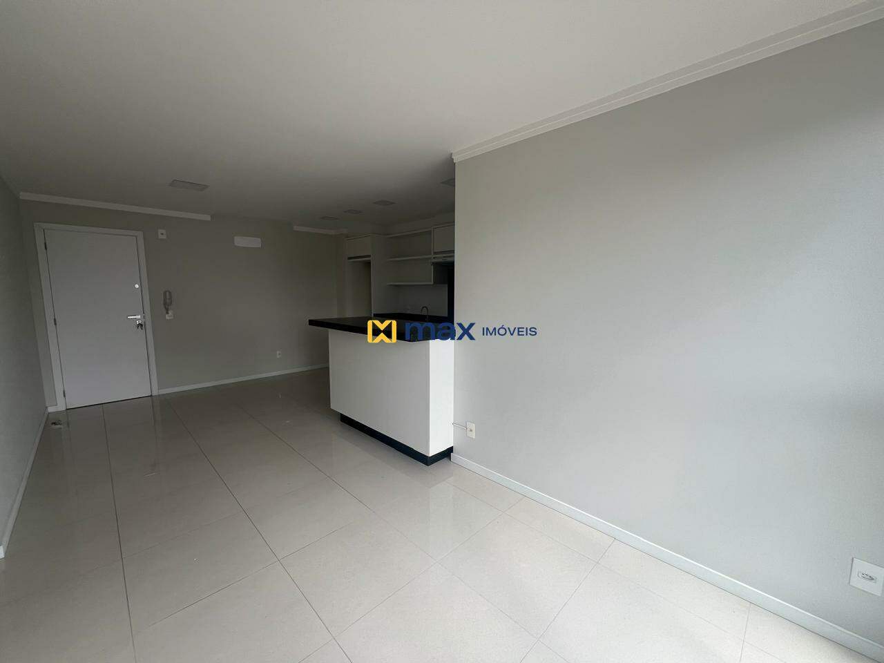 Apartamento para aluguel no Nações: 