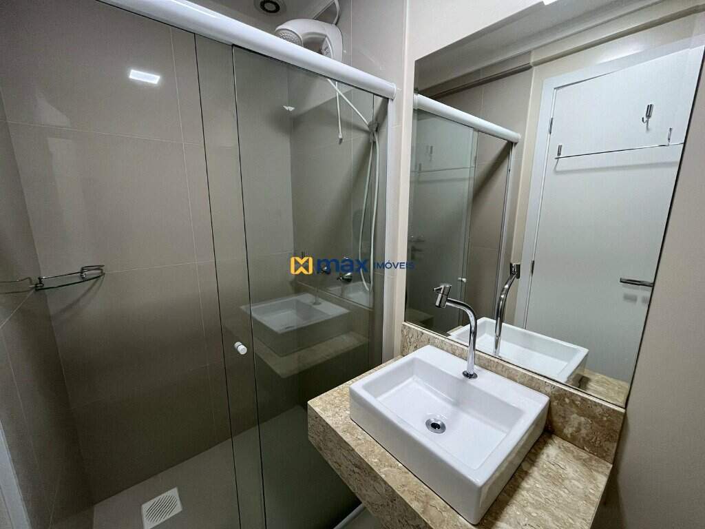 Apartamento para aluguel no Nações: 